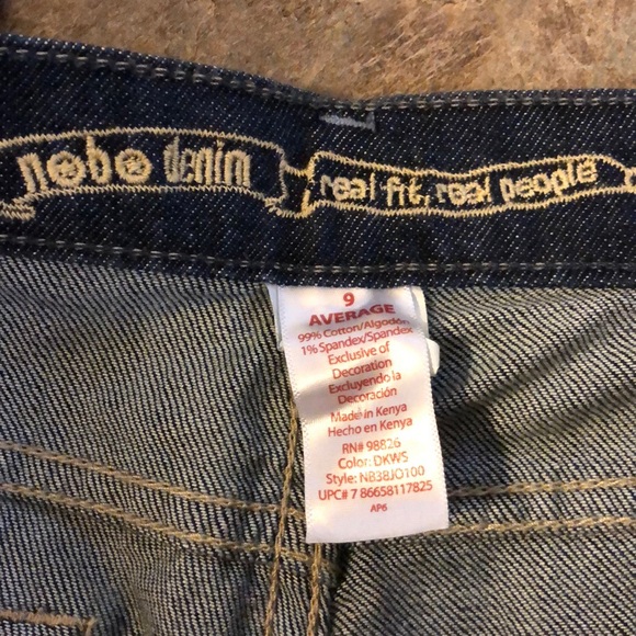 Jeans - Picture 3 of 4